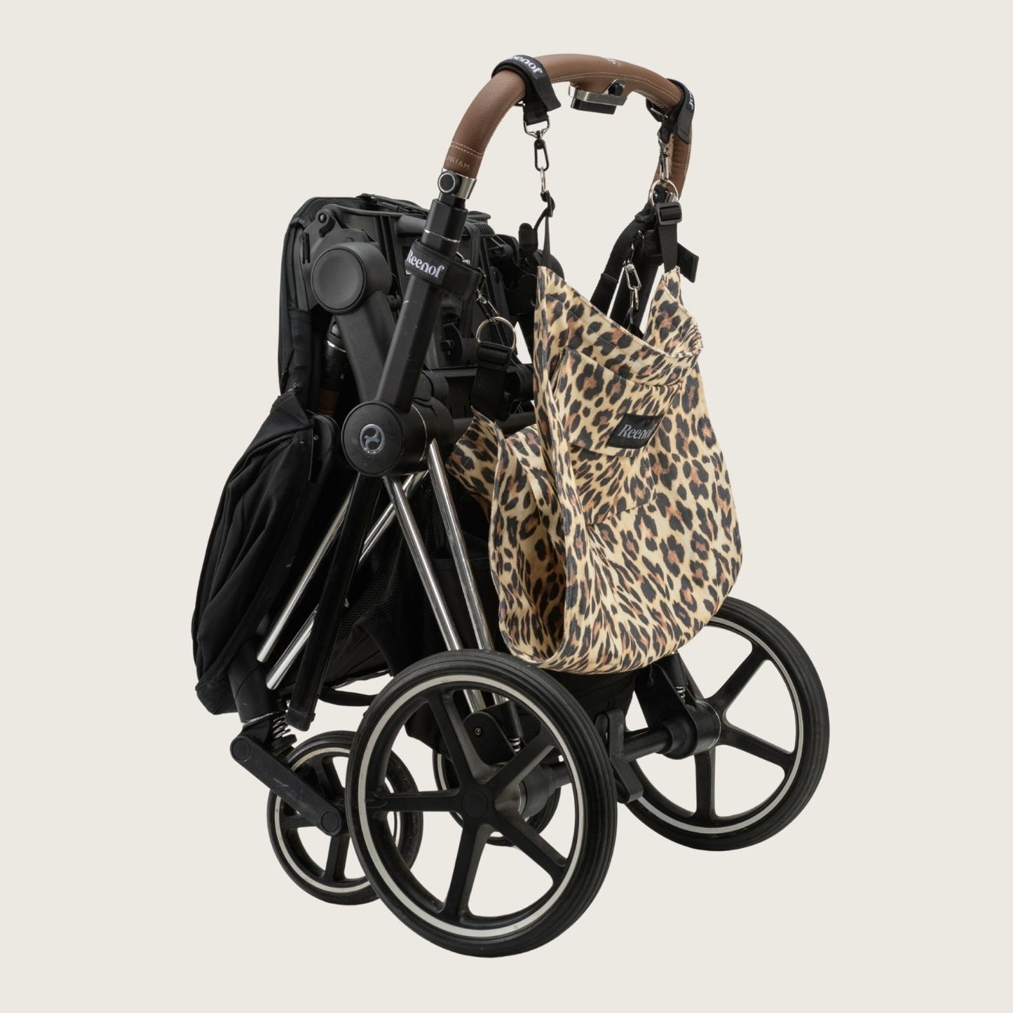 טרמפיסט Leopop